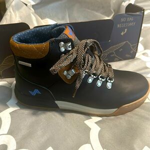 Forsake Women’s Waterproof Leather Hiking Boots